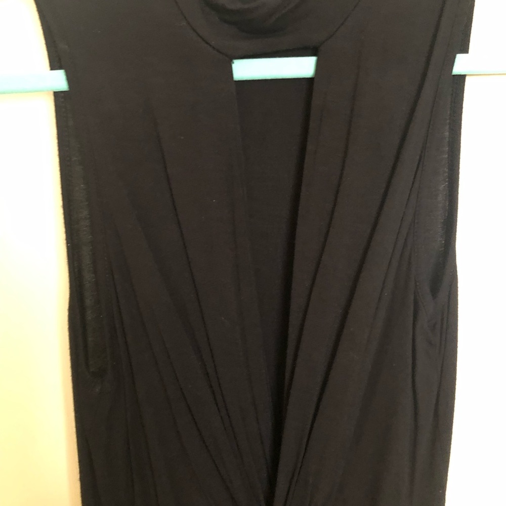 Blk high low very low cut twist front dress